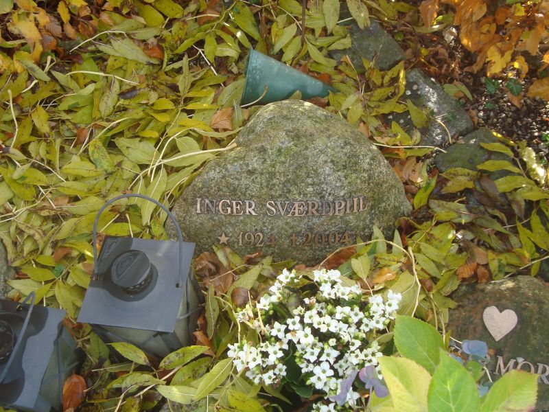 Inger Svaerdpiil.JPG